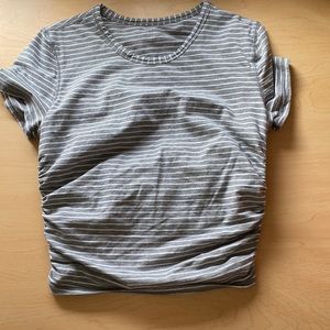 lululemon crop shirt